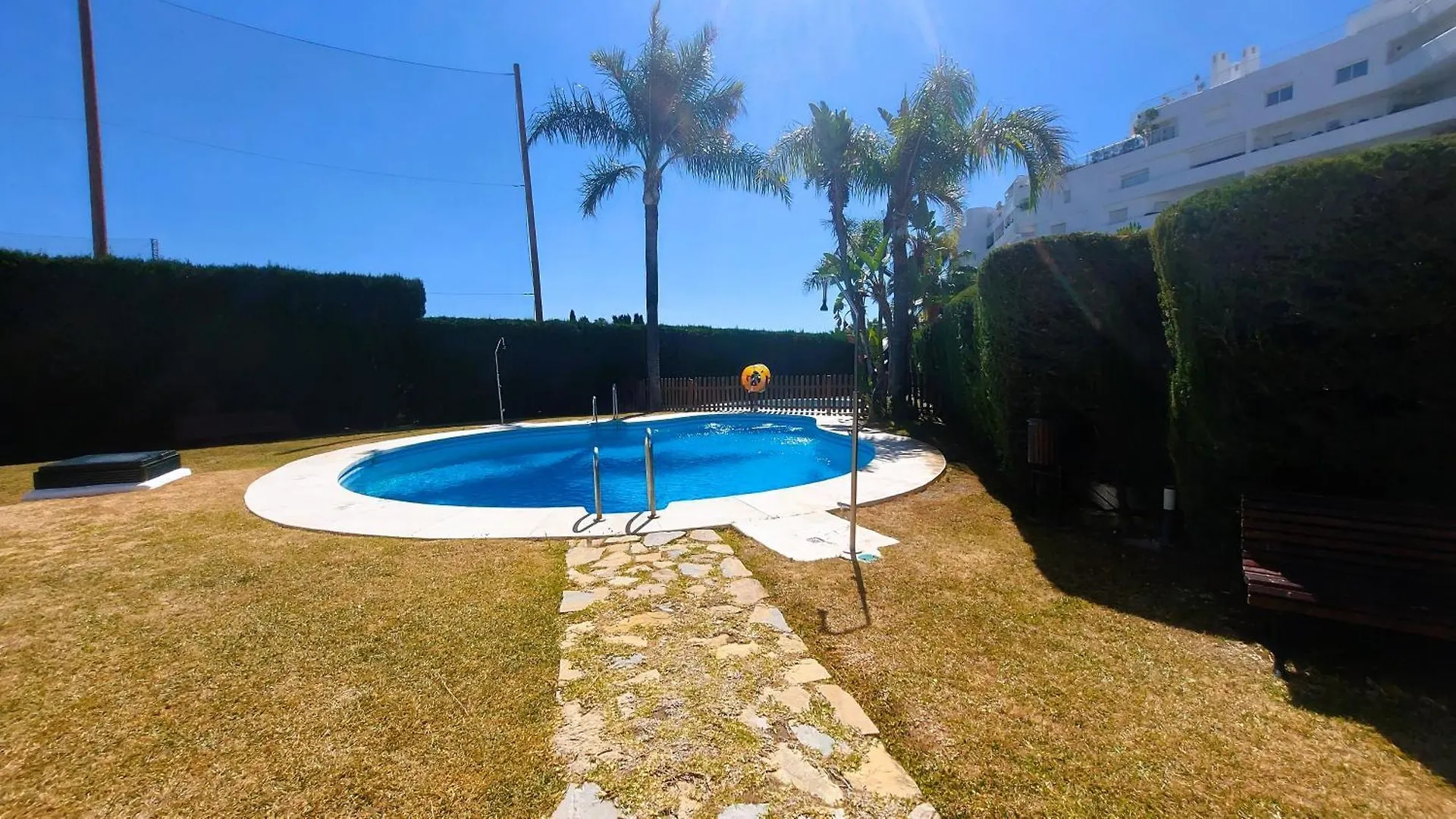 Beach And Golfside Apartment In Guadalmina Marbella